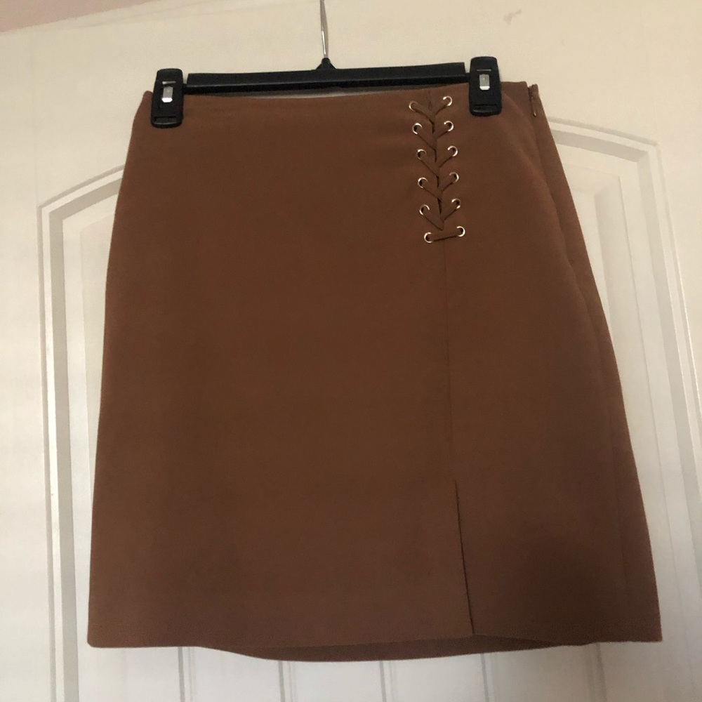 White House Black Market Tan Skirt